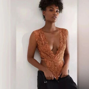 We Are HAH/Free People Cut To The Chase Bodysuit Brown Sugar XS